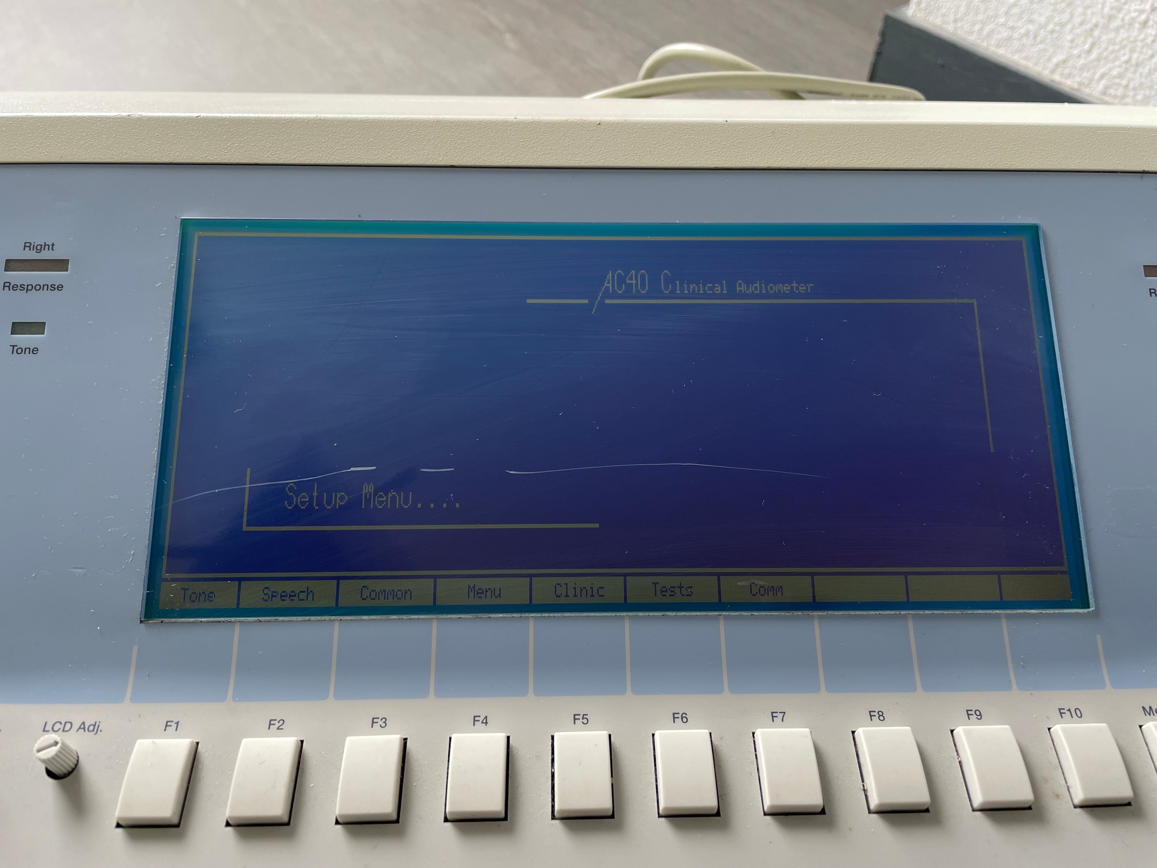 Audiomètre Kamplex AC40 avec écran LCD pour tests auditifs cliniques