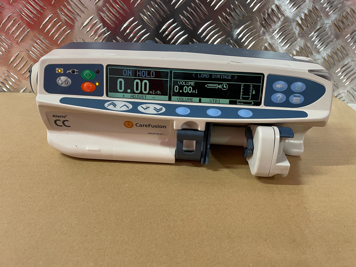 CareFusion-Alaris-CC-pompe-a-perfusion-medicale-avec-interface-utilisateur.jpg